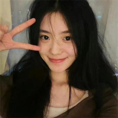 团宠文女配重生后